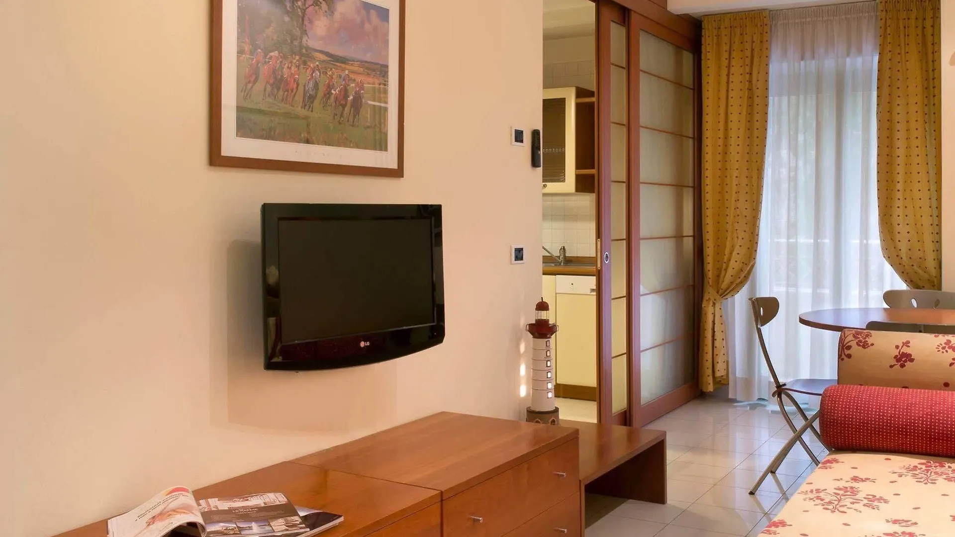 Hotel Mon Cheri Riccione 3*,  Italien